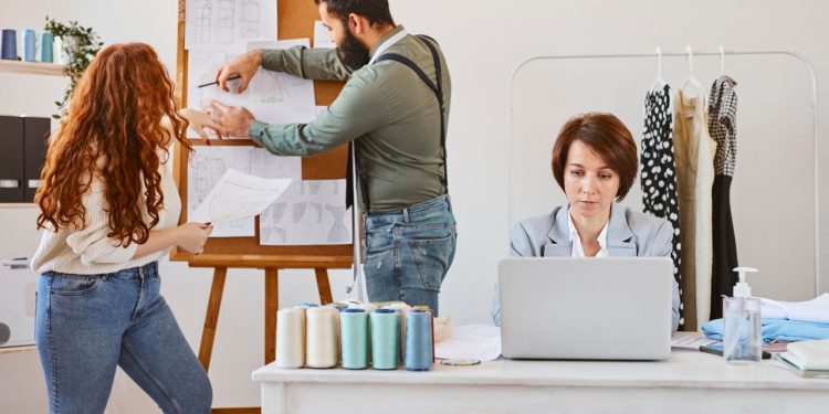 How Pop-Up Shops Can Transform Your Marketing Strategy and Boost Sales