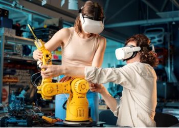 Robotic Automation in the Automotive Industry: Efficiency and Precision