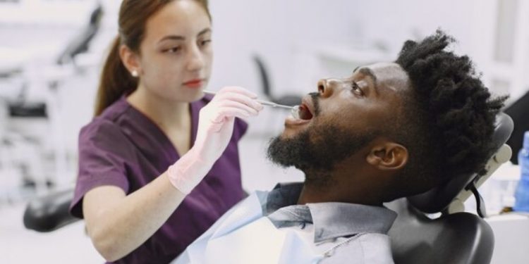 Do You Seek a Root Canal Specialist in Brooklyn?