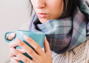 Natural Herbal Cold Sore Treatment Creams: A Guide to Effective Remedies